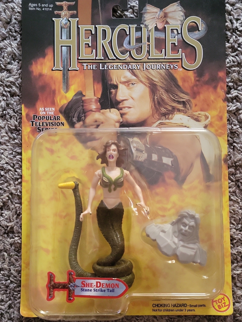 She-Demon Stone Strike Tail Action Figure - Green/Brown